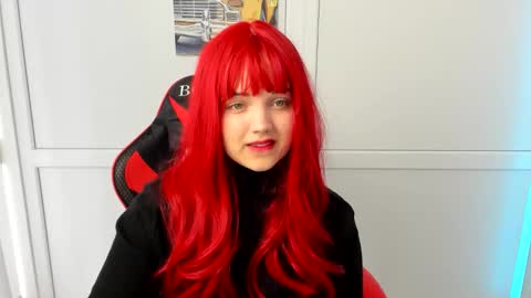 Snapshot of catrine_cute chatting on 04/11/26, 07:13 Catrine online show from 04/11/26, 07:13