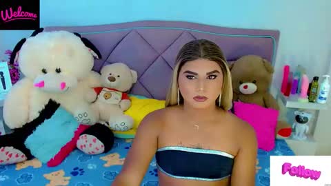 Snapshot of cattaleya_skinny chatting on 11/30/25, 05:11 cattaleya skinny online show from 11/30/25, 05:11