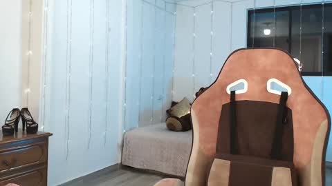  Cattleya you can tell me Leya too.     online show from 03/10/25, 02:17