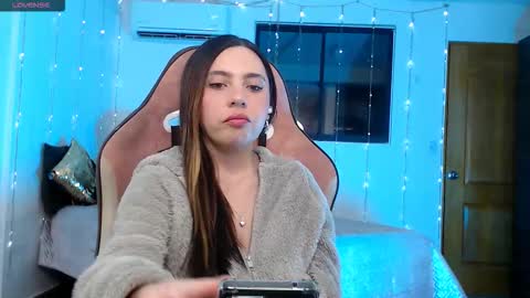  Cattleya you can tell me Leya too.     online show from 09/18/25, 04:58