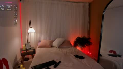 Snapshot of caty_loves chatting on 05/20/26, 10:49 Caty online show from 05/20/26, 10:49