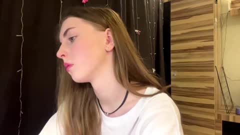 Polly online show from 03/02/26, 08:21