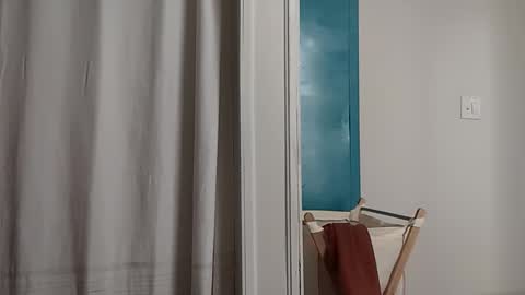 Snapshot of cbgbabc chatting on 01/07/26, 04:09 cbgbabc online show from 01/07/26, 04:09