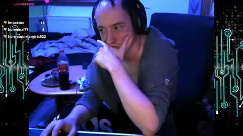 Snapshot of cblover88_ chatting on 01/05/25, 12:42 Call me however u like online show from 01/05/25, 12:42