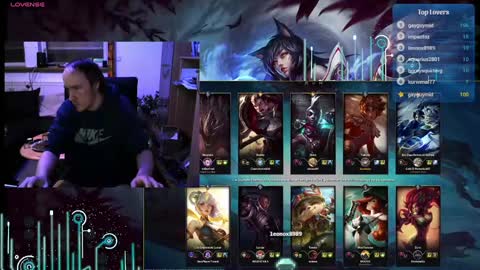 Snapshot of cblover88_ chatting on 01/24/25, 05:53 Call me however u like online show from 01/24/25, 05:53