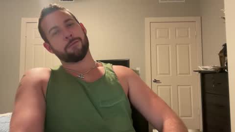 Snapshot of cboyy20 chatting on 12/04/25, 05:28 cboyy20 online show from 12/04/25, 05:28