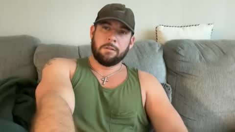 Snapshot of cboyy20 chatting on 12/05/25, 07:32 cboyy20 online show from 12/05/25, 07:32