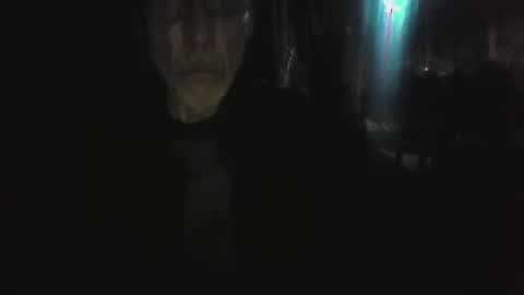 Snapshot of cbtmancan chatting on 11/15/25, 09:28 cbtmancan online show from 11/15/25, 09:28