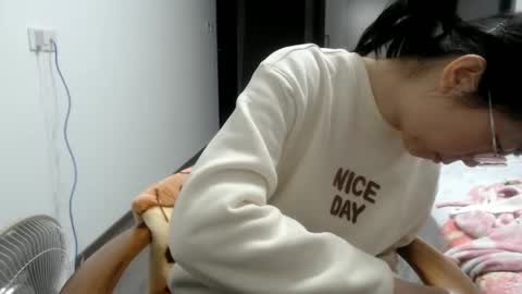 ANNYANNY online show from 12/24/24, 05:13