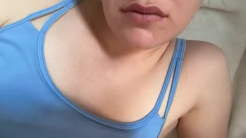 Claire online show from 04/08/26, 02:06