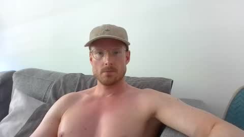 Snapshot of ccloser87 chatting on 05/25/26, 09:15 ccloser87 online show from 05/25/26, 09:15