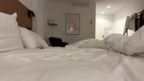 Snapshot of cclovefrench chatting on 10/12/25, 01:15 cclovefrench online show from 10/12/25, 01:15