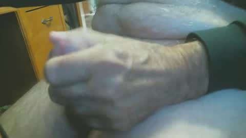 Snapshot of cczt154 chatting on 11/07/25, 05:35 CCzt154 online show from 11/07/25, 05:35