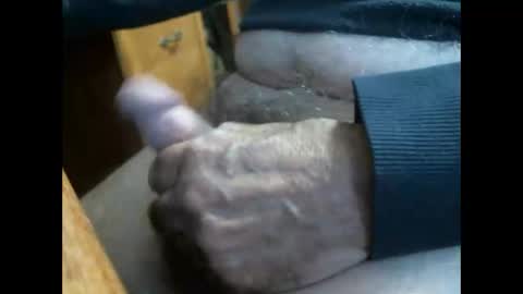 Snapshot of cczt154 chatting on 11/08/25, 05:12 CCzt154 online show from 11/08/25, 05:12