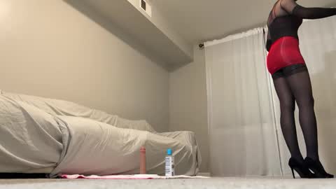 cd_pr1nc3ss online show from 03/01/25, 10:42