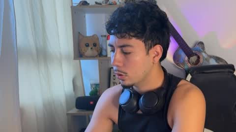 Carlos online show from 10/12/25, 09:03