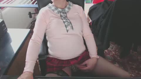 jessica online show from 10/22/25, 11:43