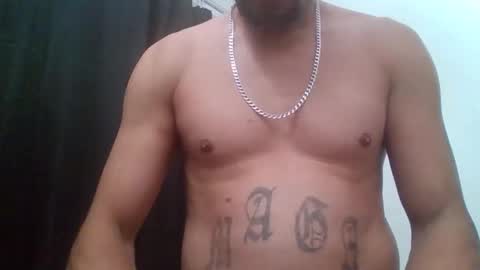 Snapshot of cea652890 chatting on 11/07/25, 10:04 TNC209 online show from 11/07/25, 10:04