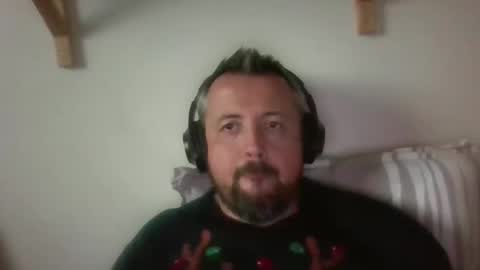 Snapshot of cebcool chatting on 12/29/24, 03:03 Sb online show from 12/29/24, 03:03