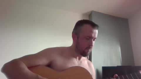 Snapshot of cebcool chatting on 02/05/25, 09:46 Sb online show from 02/05/25, 09:46