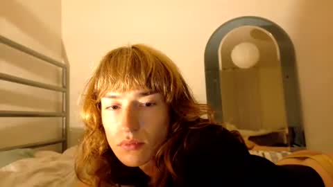 Snapshot of cececunt chatting on 07/09/26, 09:30 Ametrine online show from 07/09/26, 09:30