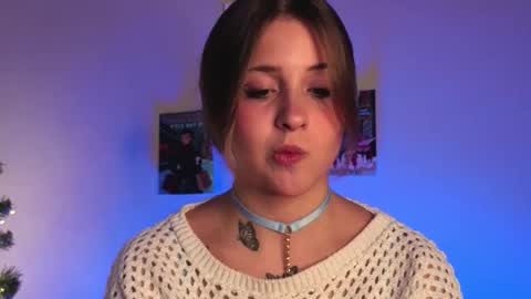 Snapshot of ceceliapidcock chatting on 01/15/26, 07:17 Lina online show from 01/15/26, 07:17