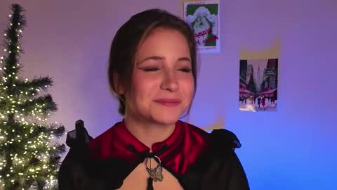 Snapshot of ceceliapidcock chatting on 01/16/26, 07:07 Lina online show from 01/16/26, 07:07