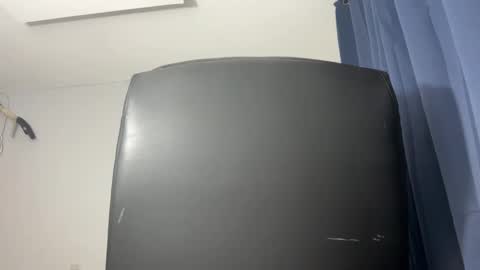 Snapshot of ceci1218 chatting on 03/25/26, 08:04 ceci1218 online show from 03/25/26, 08:04