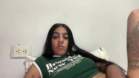 Snapshot of ceci1218 chatting on 03/27/26, 05:02 ceci1218 online show from 03/27/26, 05:02