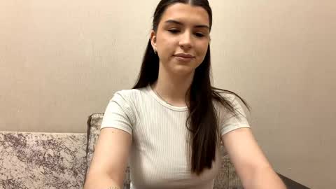 Darina online show from 04/23/26, 04:20