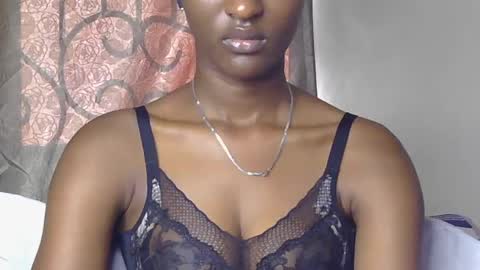 cee_queen online show from 06/26/26, 06:07