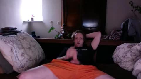 ceezeee online show from 12/15/24, 08:08