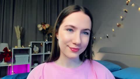 Snapshot of cel1ne_secret chatting on 02/19/25, 07:38 Josie Manesi online show from 02/19/25, 07:38