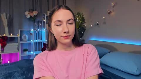 Josie Manesi online show from 03/01/25, 07:26