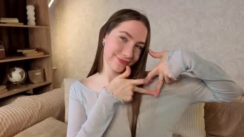 Snapshot of cel1ne_secret chatting on 09/20/25, 05:30 Josie Manesi online show from 09/20/25, 05:30