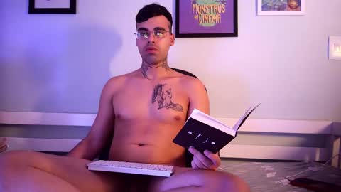 Celes online show from 11/02/25, 08:33