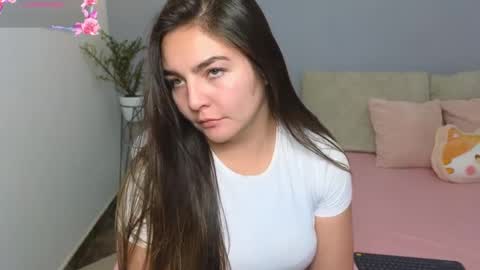 Snapshot of celeste_1star chatting on 09/14/25, 12:32 celeste_1star online show from 09/14/25, 12:32