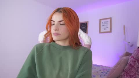 Snapshot of celeste_blazze chatting on 03/03/25, 04:03 Celeste online show from 03/03/25, 04:03