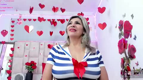 Snapshot of celeste_lincon chatting on 02/21/25, 01:00 Celeste Lincon online show from 02/21/25, 01:00