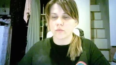 celeste_naughty_ online show from 04/03/26, 10:57