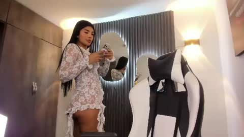 Snapshot of celeste_pervert chatting on 06/13/26, 01:31 mia sofiabohorquez INSTAGRAM online show from 06/13/26, 01:31