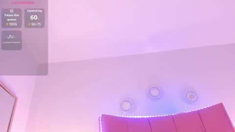 Snapshot of celeste_rouss_ chatting on 02/11/25, 05:16 Sofia Castrillon online show from 02/11/25, 05:16