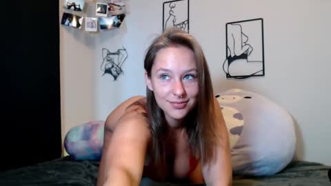 Snapshot of celeste_xxoo chatting on 10/01/25, 01:17 celeste_xxoo online show from 10/01/25, 01:17