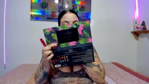 Snapshot of celeste_y_pipe chatting on 01/11/25, 02:41 Celeste Y Pipe online show from 01/11/25, 02:41