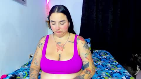 Snapshot of celeste_y_pipe chatting on 02/09/25, 06:33 Celeste Y Pipe online show from 02/09/25, 06:33