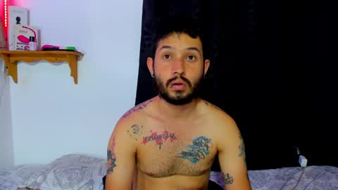 Snapshot of celeste_y_pipe chatting on 02/26/25, 08:37 Celeste Y Pipe online show from 02/26/25, 08:37