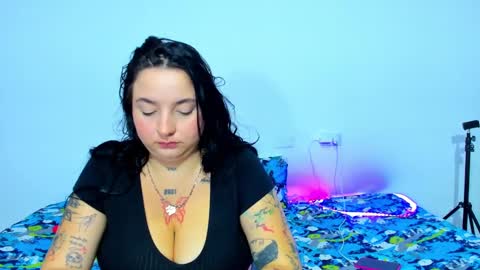 Snapshot of celeste_y_pipe chatting on 03/04/25, 08:35 Celeste Y Pipe online show from 03/04/25, 08:35