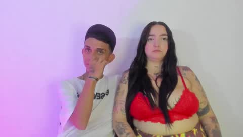 Snapshot of celeste_y_pipe chatting on 09/19/25, 04:47 Celeste Y Pipe online show from 09/19/25, 04:47