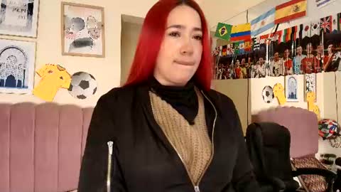Snapshot of celestee15_ chatting on 06/19/26, 11:14 Celeste online show from 06/19/26, 11:14