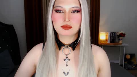 Snapshot of celestehollywood chatting on 01/04/25, 09:00 CELESTE IGYoshi Tian online show from 01/04/25, 09:00